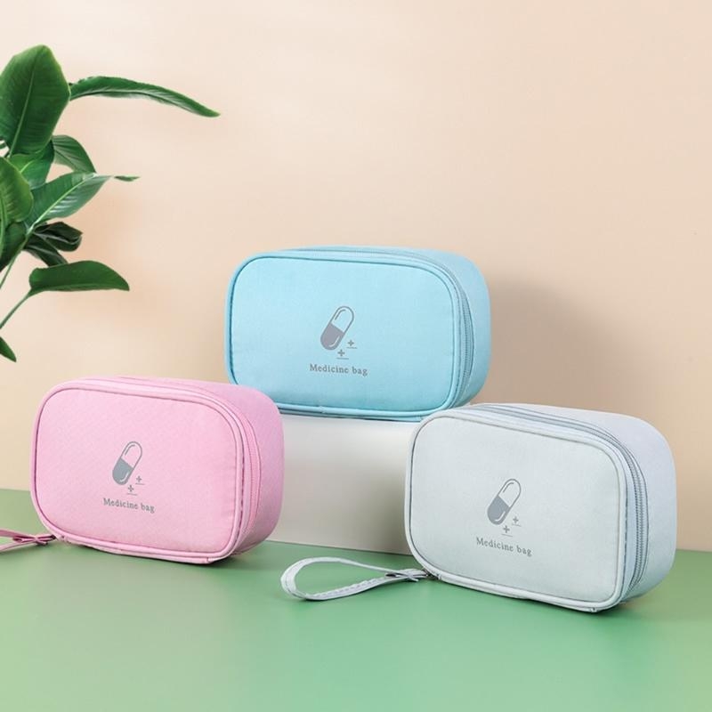 Pusta torba pierwszej pomocy A – First Aid Travel Kit recenzja i cena